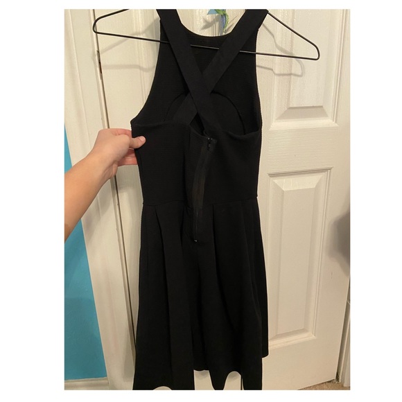 Black formal dress - Picture 2 of 4